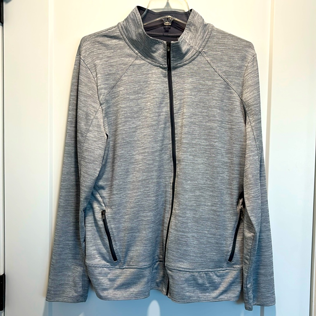 Champion Duo Dry Grey/White Zip Front Lslv Top